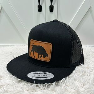 SnapBack Hat bull